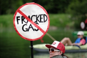 Power Past Fracked Gas Rally, Kalama, WA May 2019