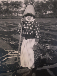 Hawaii sugar cane worker